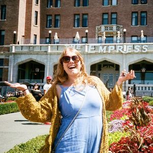 Meet your Posher, Cambria